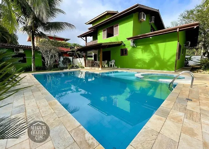 Sobrado Uma Quadra Da Praia