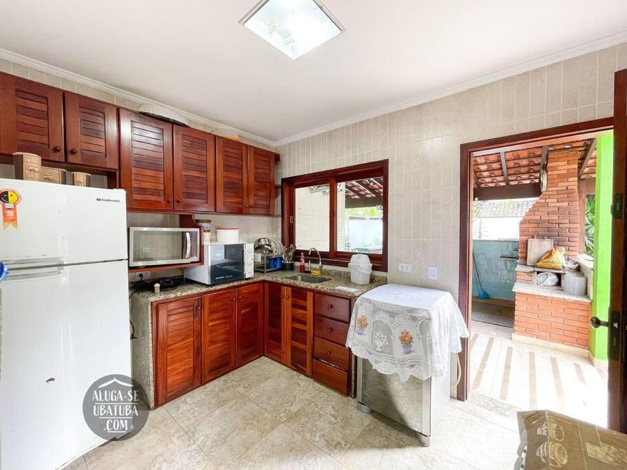 Sobrado Uma Quadra Da Casa de férias Ubatuba